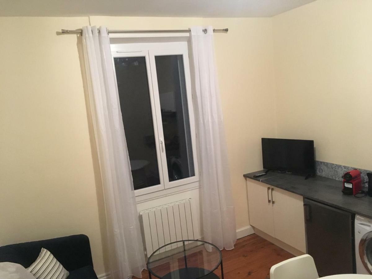 Semard Apartment Brive-la-Gaillarde Bagian luar foto