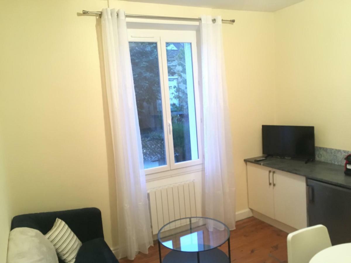 Semard Apartment Brive-la-Gaillarde Bagian luar foto