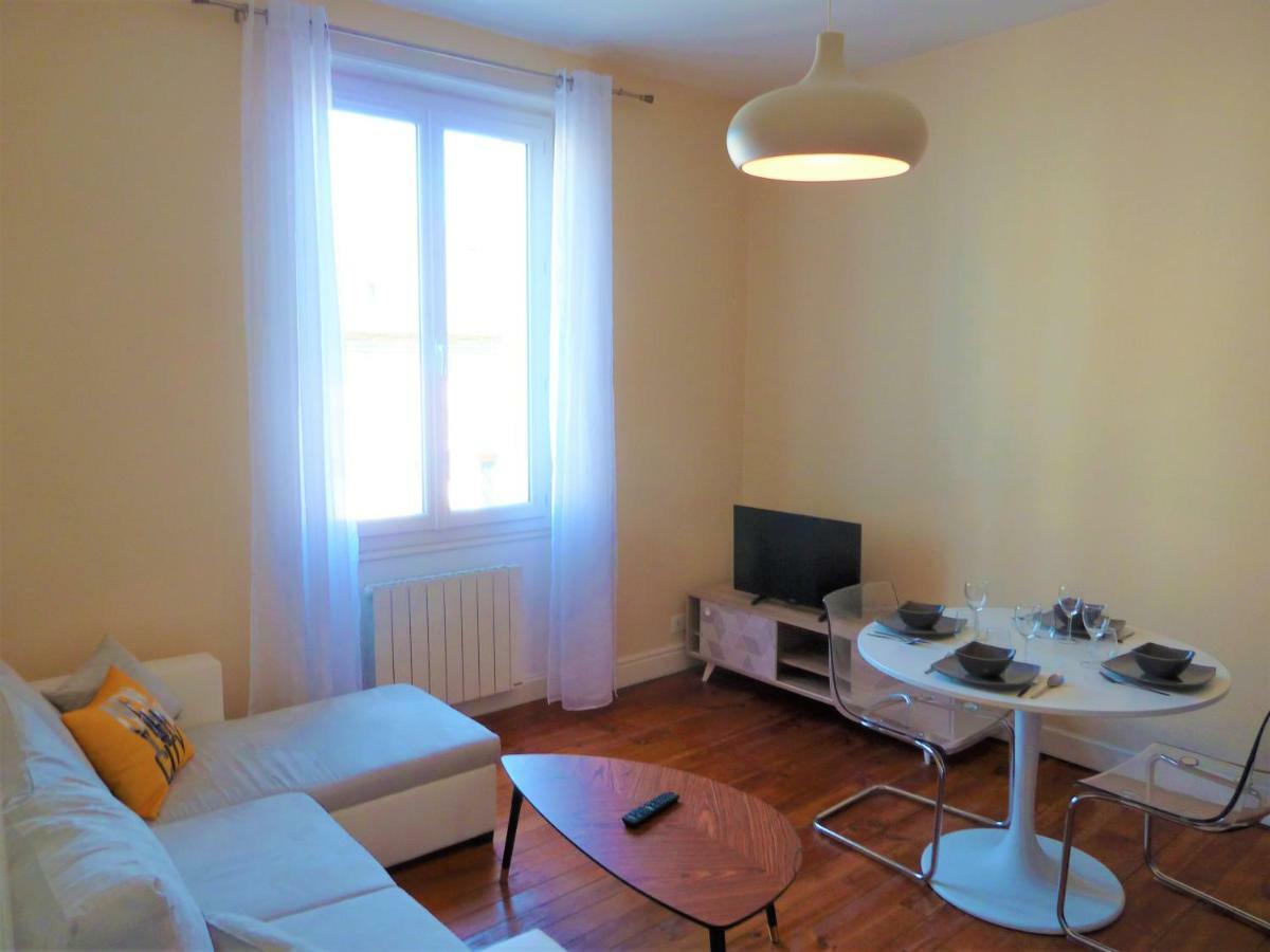 Semard Apartment Brive-la-Gaillarde Bagian luar foto